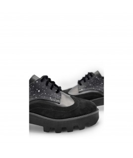 Oxford Shoes In Black